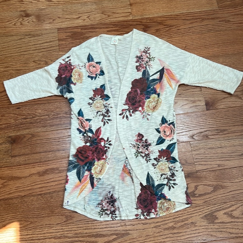 Live in the Moment sweater, size medium, new